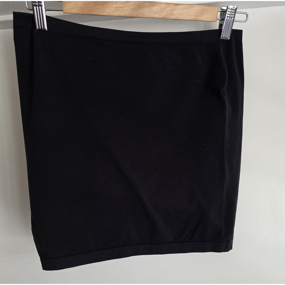 Wolford Mini Skirt Size L Black Solid Casual Minimalist Stretch Fitted